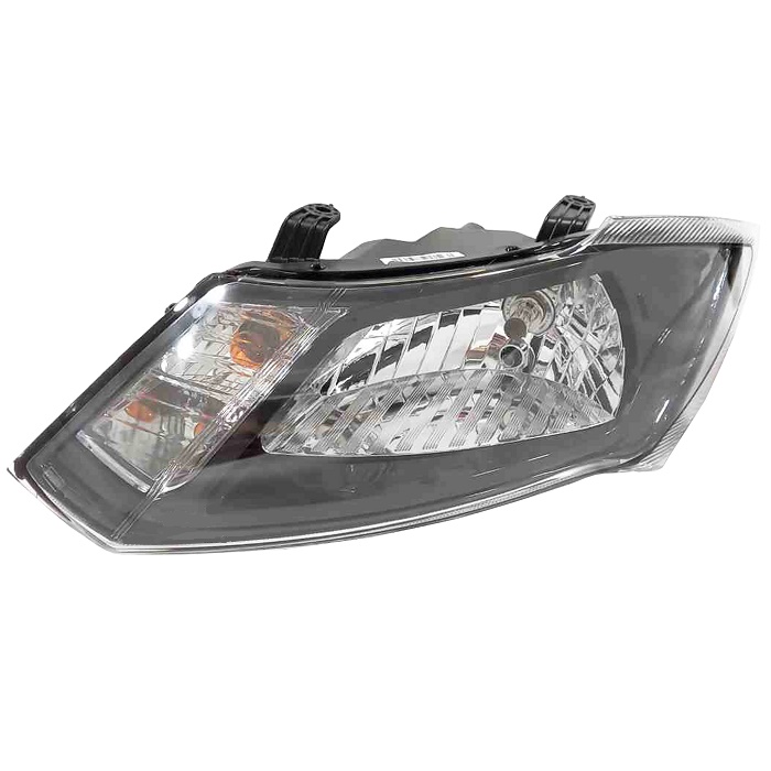 چراغ جلو کوئیک با موتور مدرن